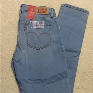 NWT-Levi Strauss 711 skinny jeans